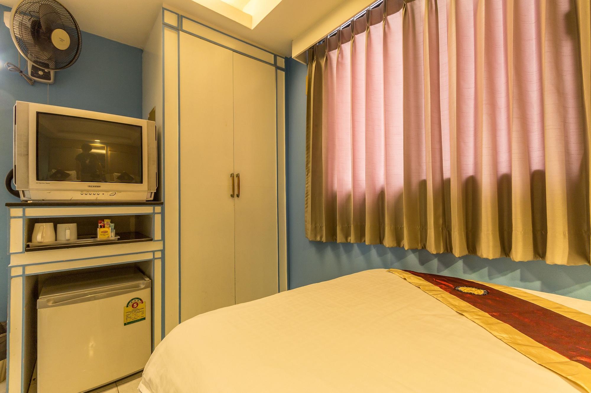 Sam'S Lodge Бангкок Экстерьер фото