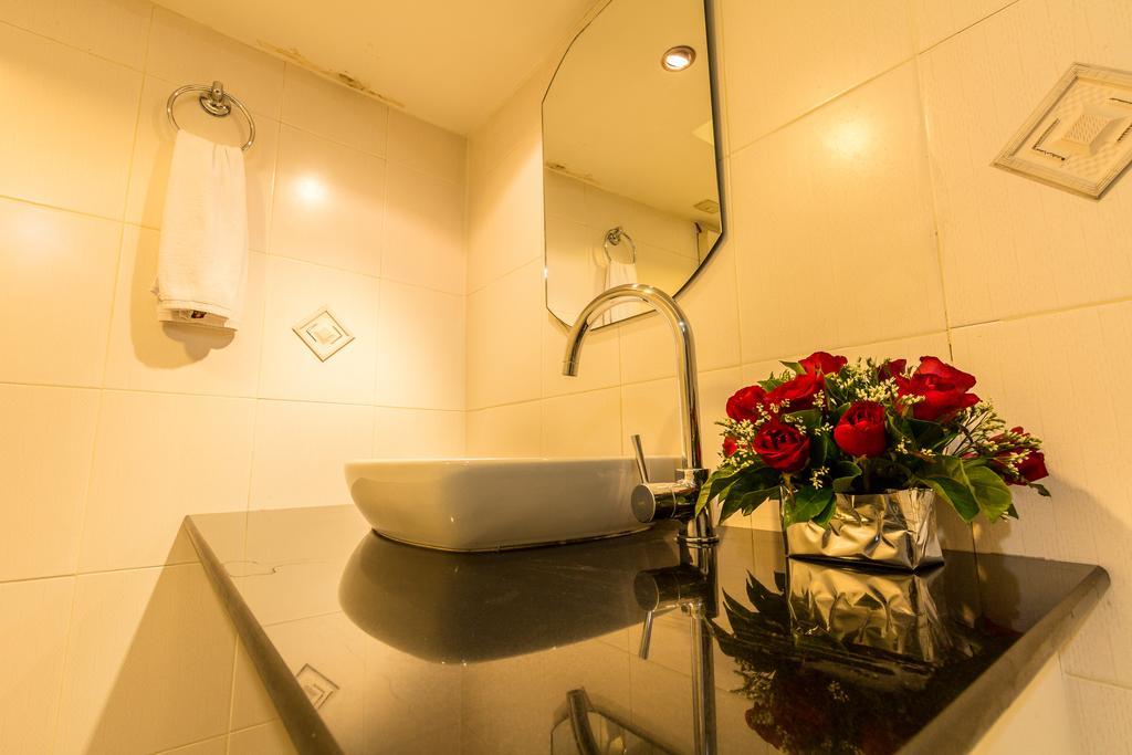Sam'S Lodge Бангкок Экстерьер фото